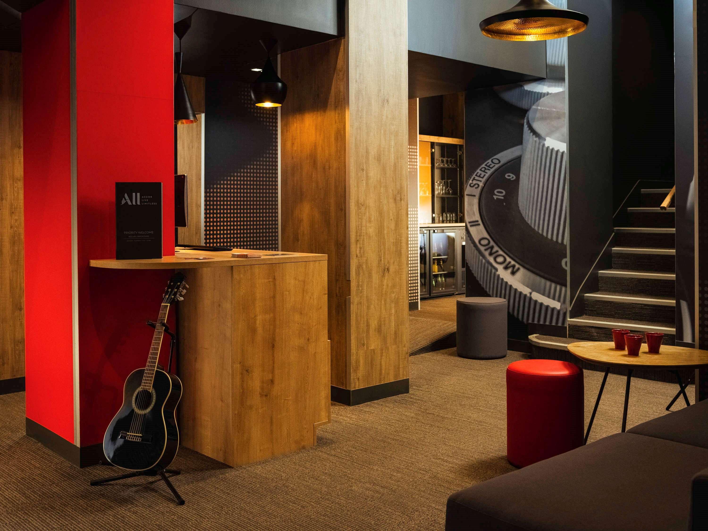 Ibis Gare De L Est 10ème 3*